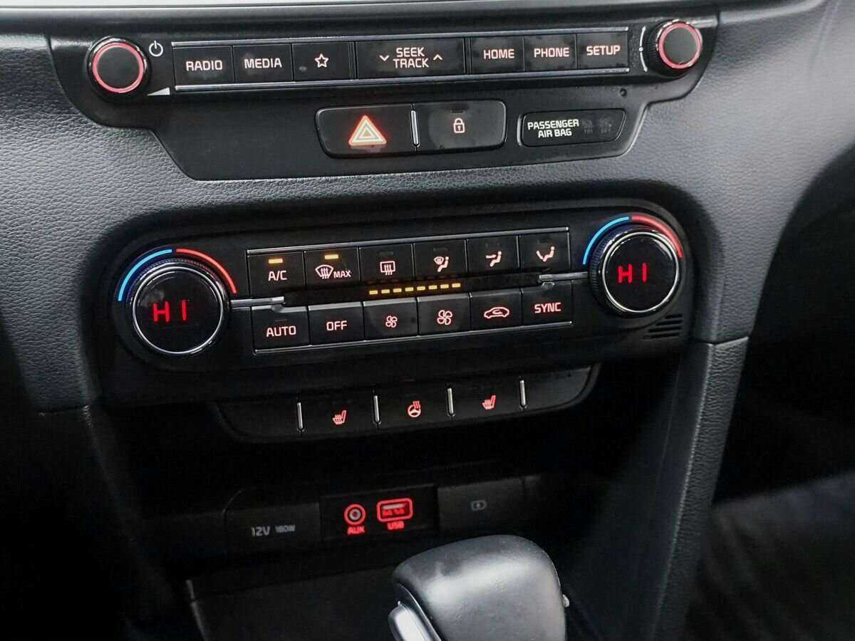 Kia Ceed, 2018 Фото №21