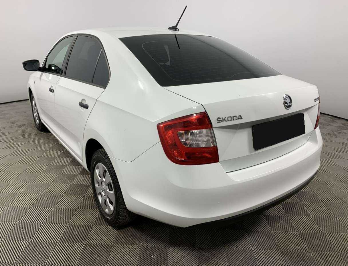 Skoda Rapid, 2017 Фото №7