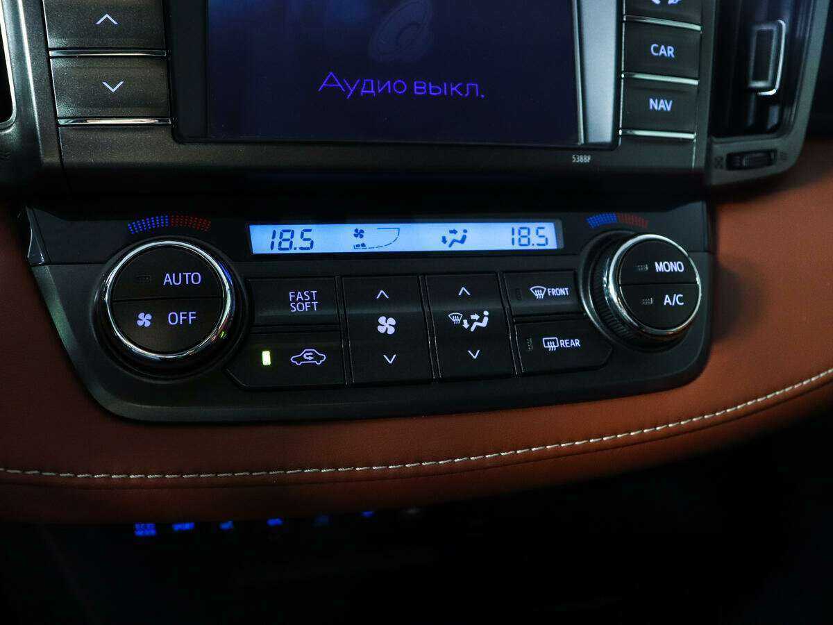 Toyota RAV4, 2013 Фото №15