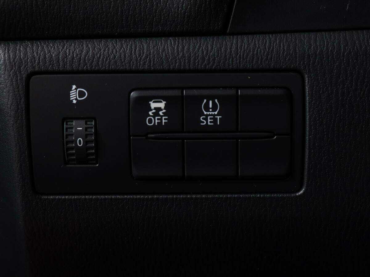 Mazda 3, 2014 Фото №16