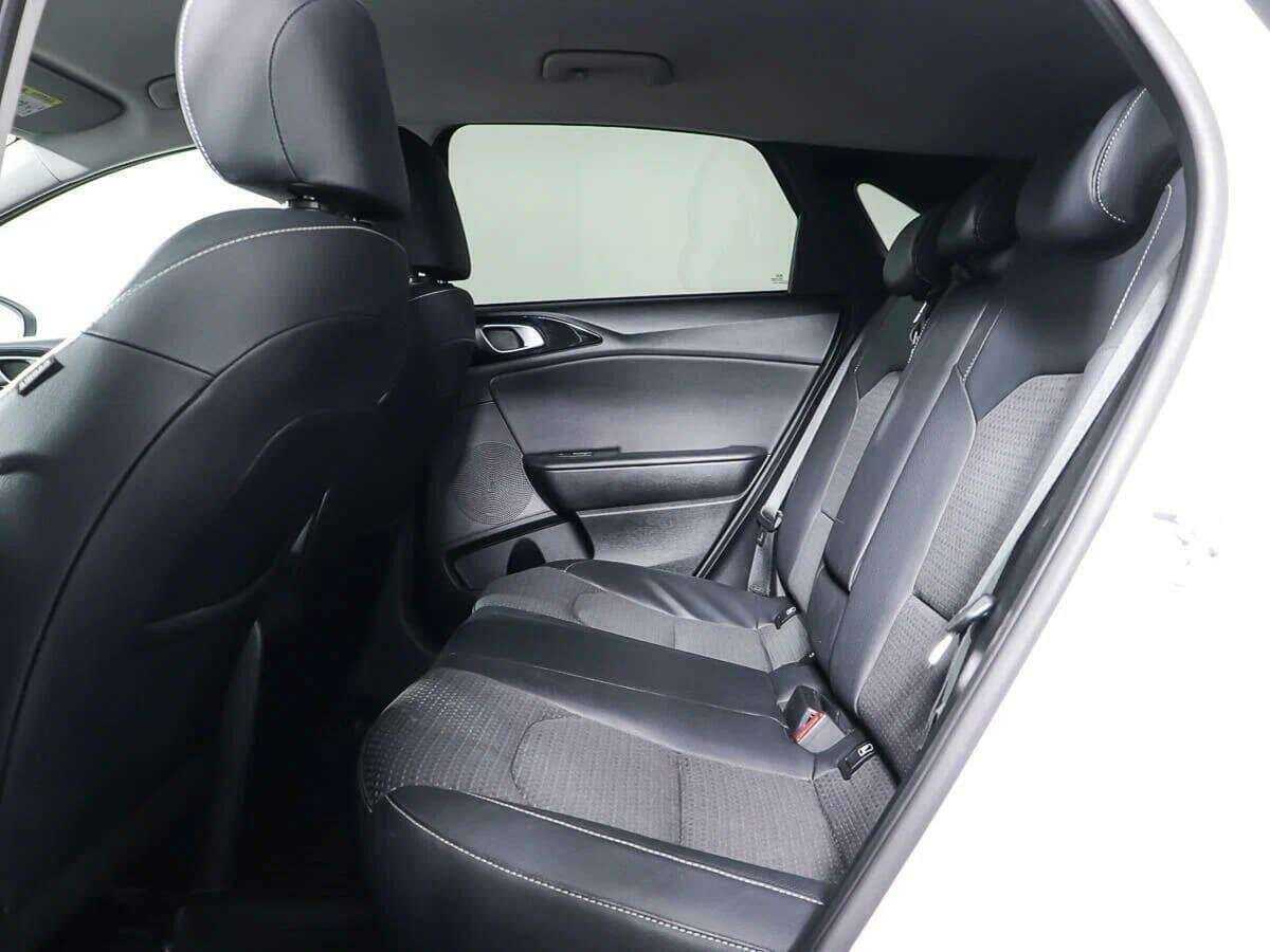 Kia Ceed, 2019 Фото №12