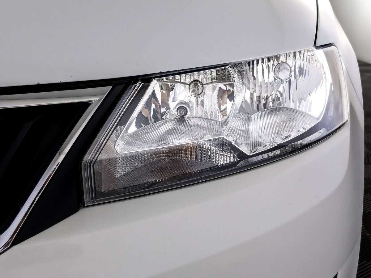 Skoda Rapid, 2018 Фото №17