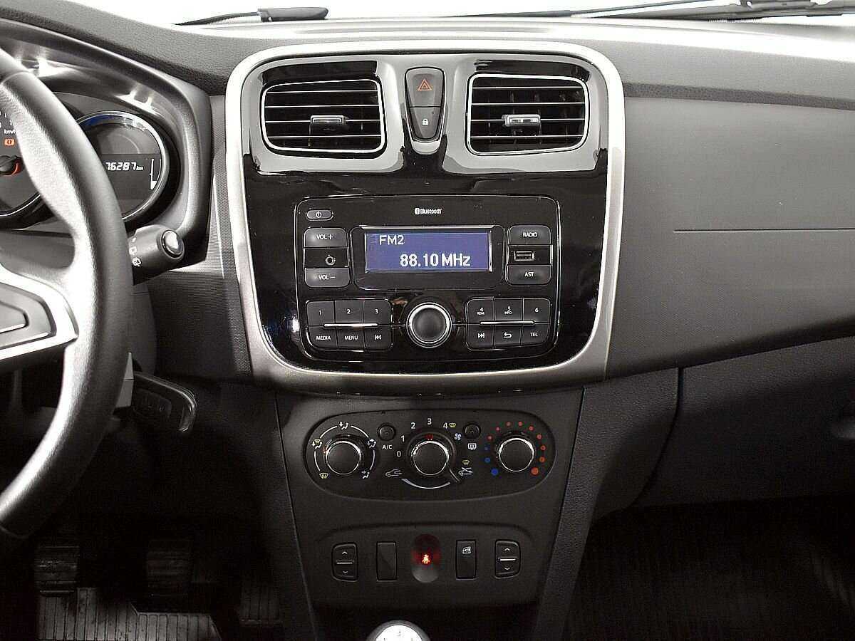 Renault Sandero, 2020 Фото №12