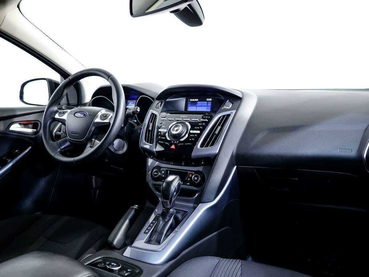 Ford Focus, 2013 Фото №9
