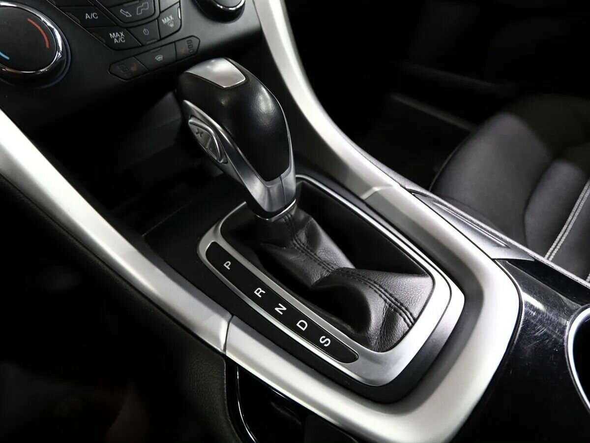 Ford Mondeo, 2015 Фото №15