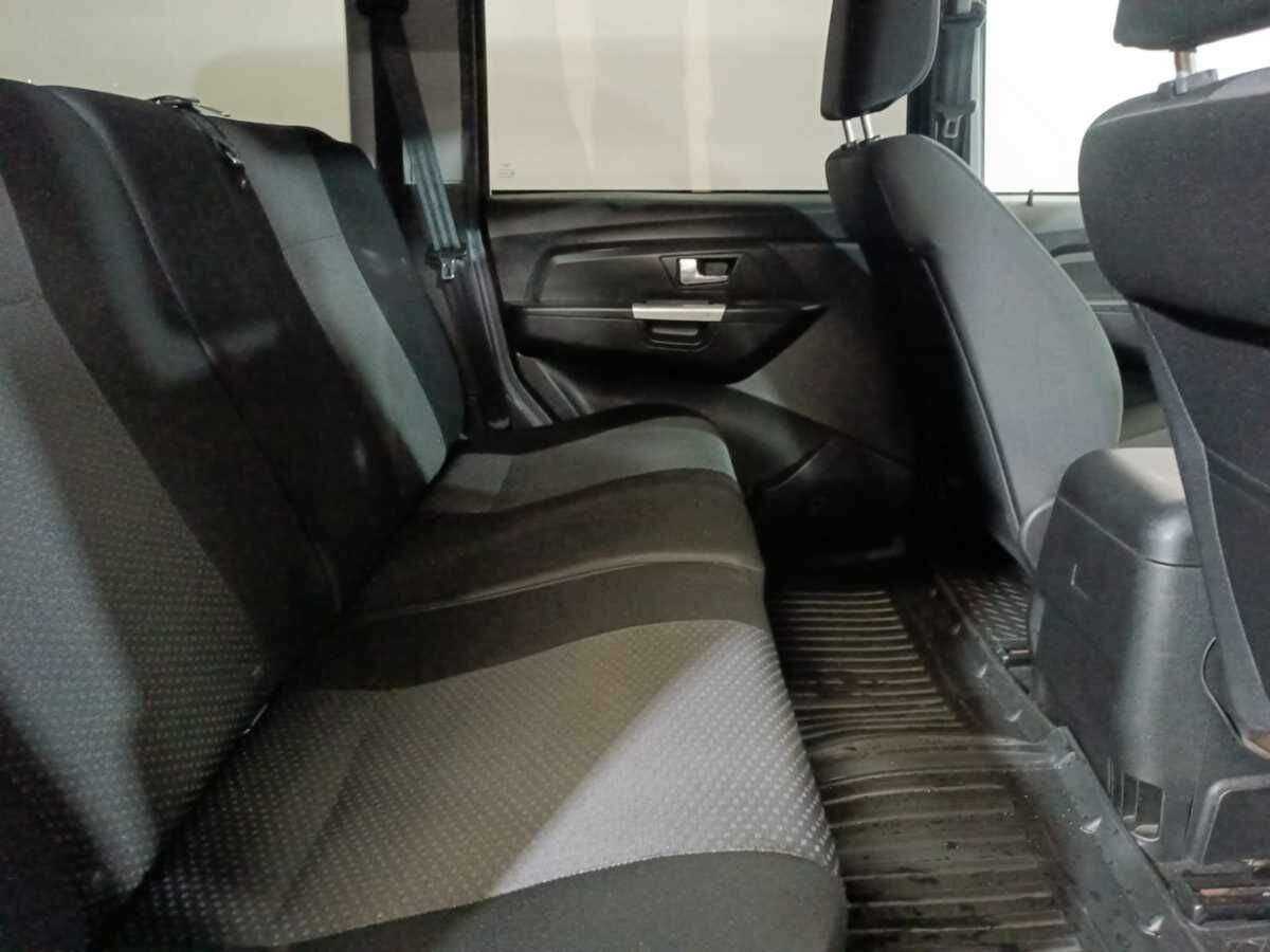 УАЗ Patriot, 2017 Фото №10