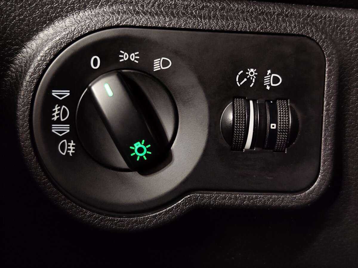 УАЗ Patriot, 2021 Фото №19