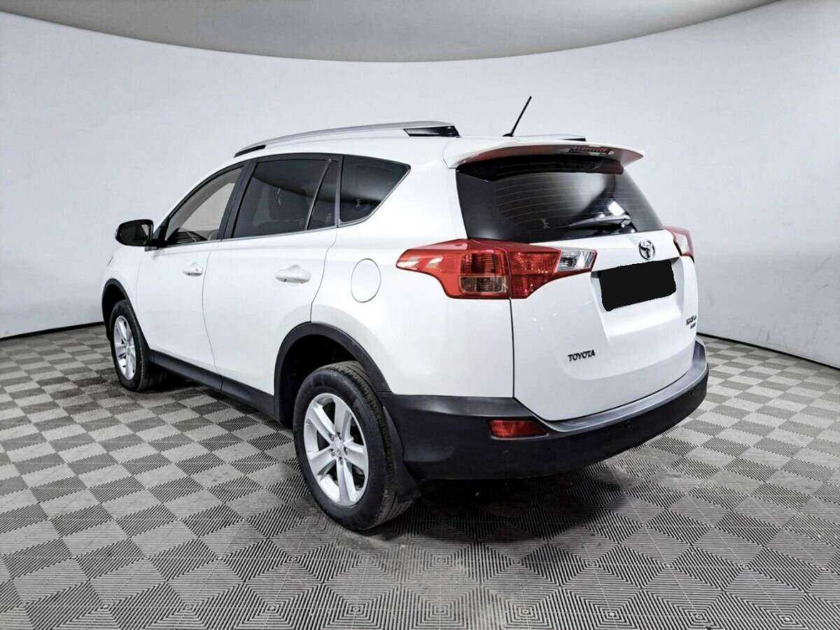 Toyota RAV4, 2014 Фото №7