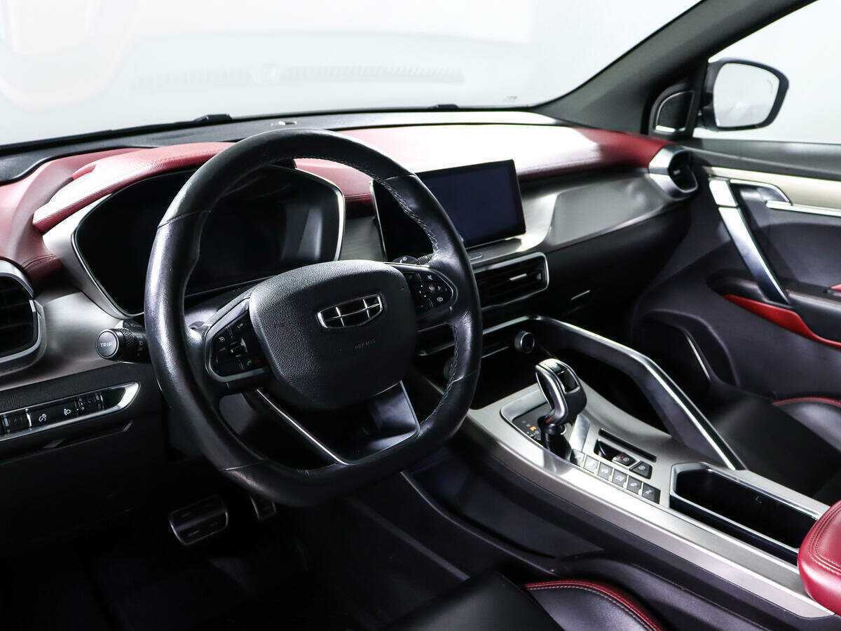 Geely Coolray, 2020 Фото №11