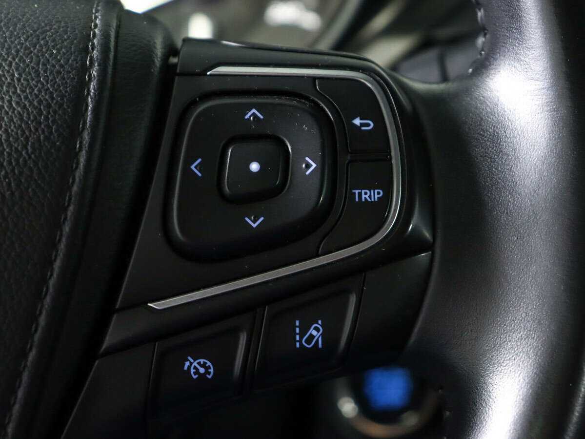 Toyota Avensis, 2018 Фото №19