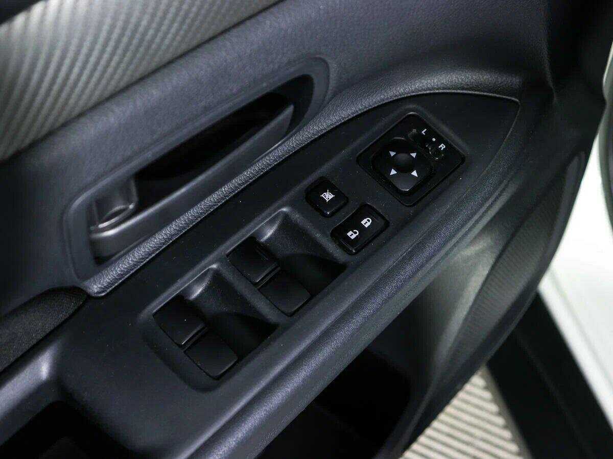 Mitsubishi Outlander, 2012 Фото №13