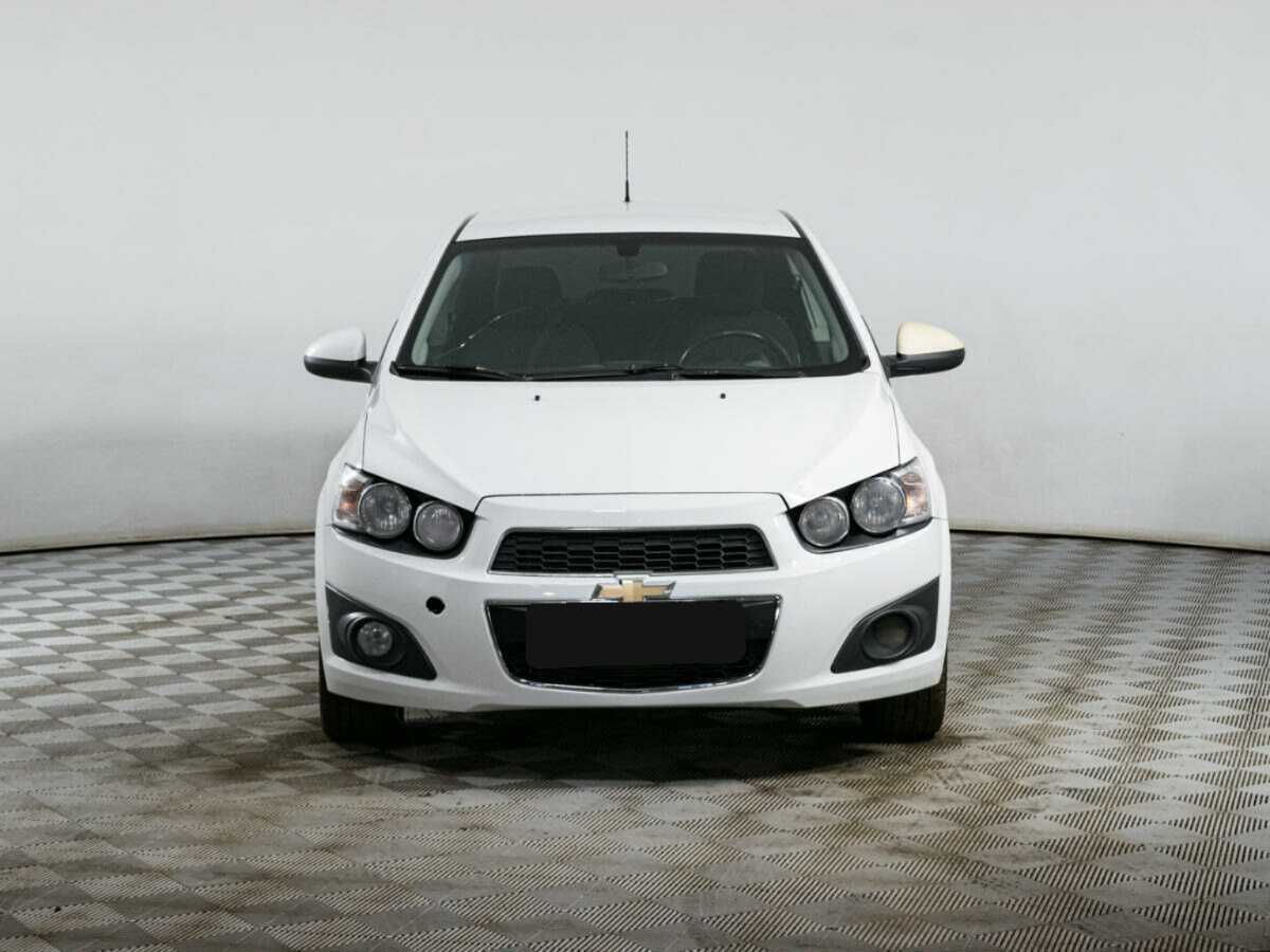 Chevrolet Aveo, 2013 Фото №2