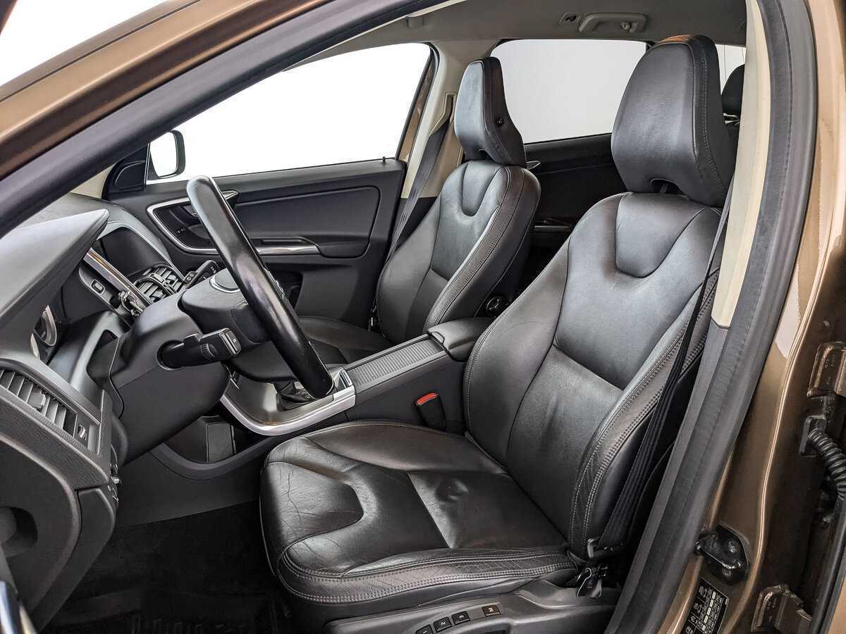 Volvo XC60, 2012 Фото №16