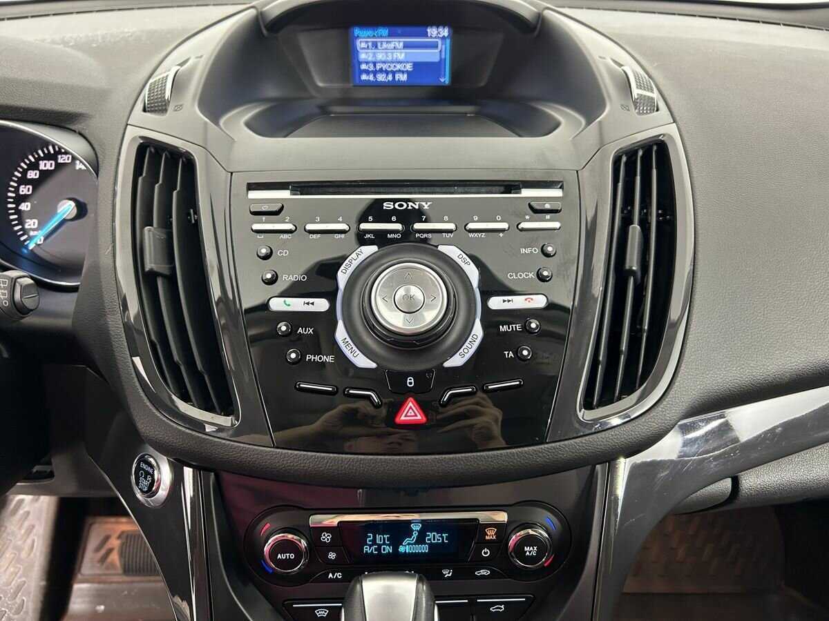 Ford Kuga, 2015 Фото №11