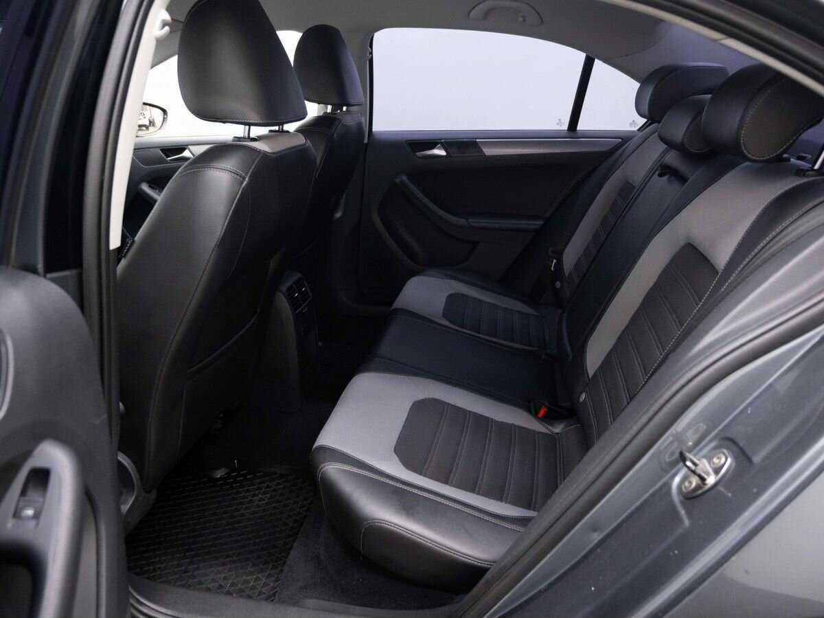 Volkswagen Jetta, 2012 Фото №9