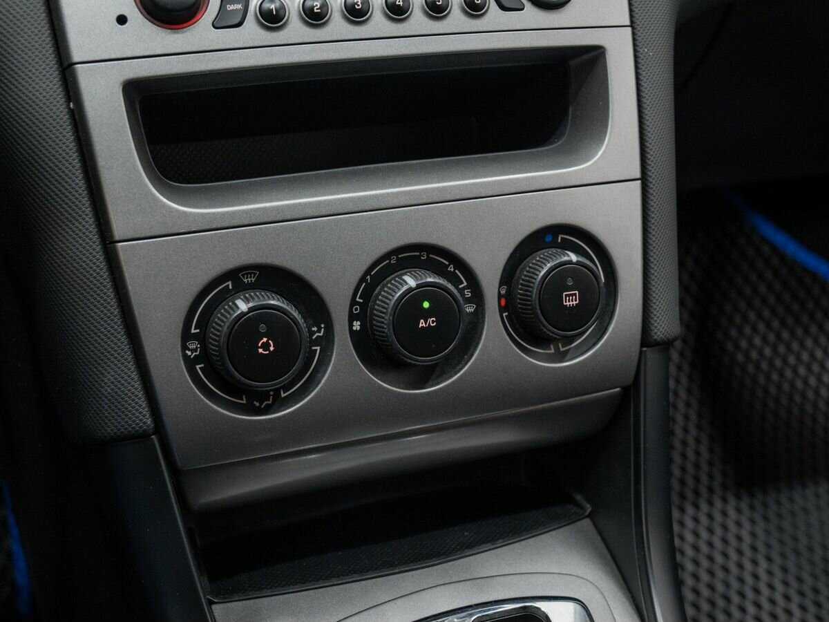 Peugeot 408, 2013 Фото №19