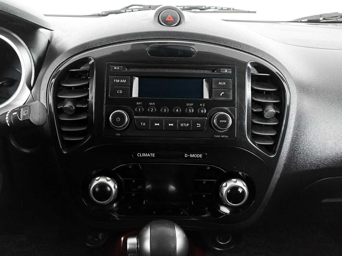 Nissan Juke, 2013 Фото №11