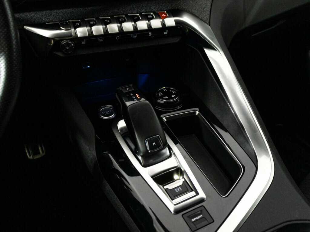 Peugeot 3008, 2017 Фото №17