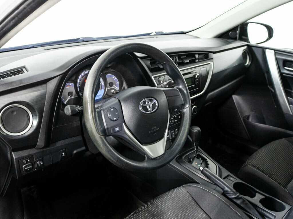 Toyota Auris, 2013 Фото №11