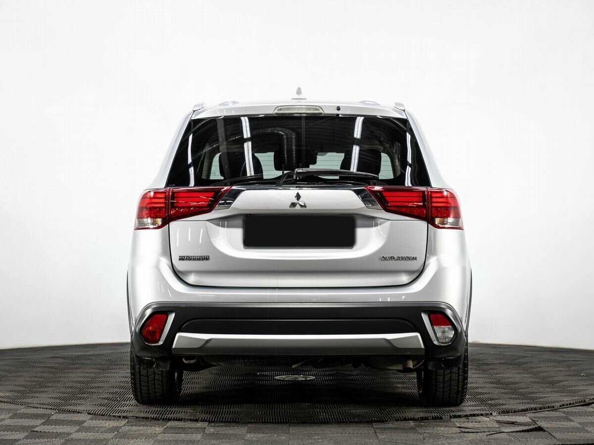 Mitsubishi Outlander, 2018 Фото №5