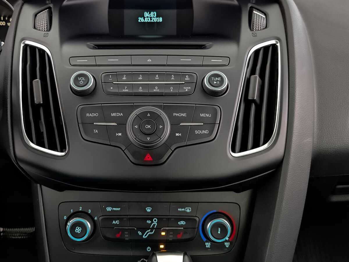 Ford Focus, 2018 Фото №17