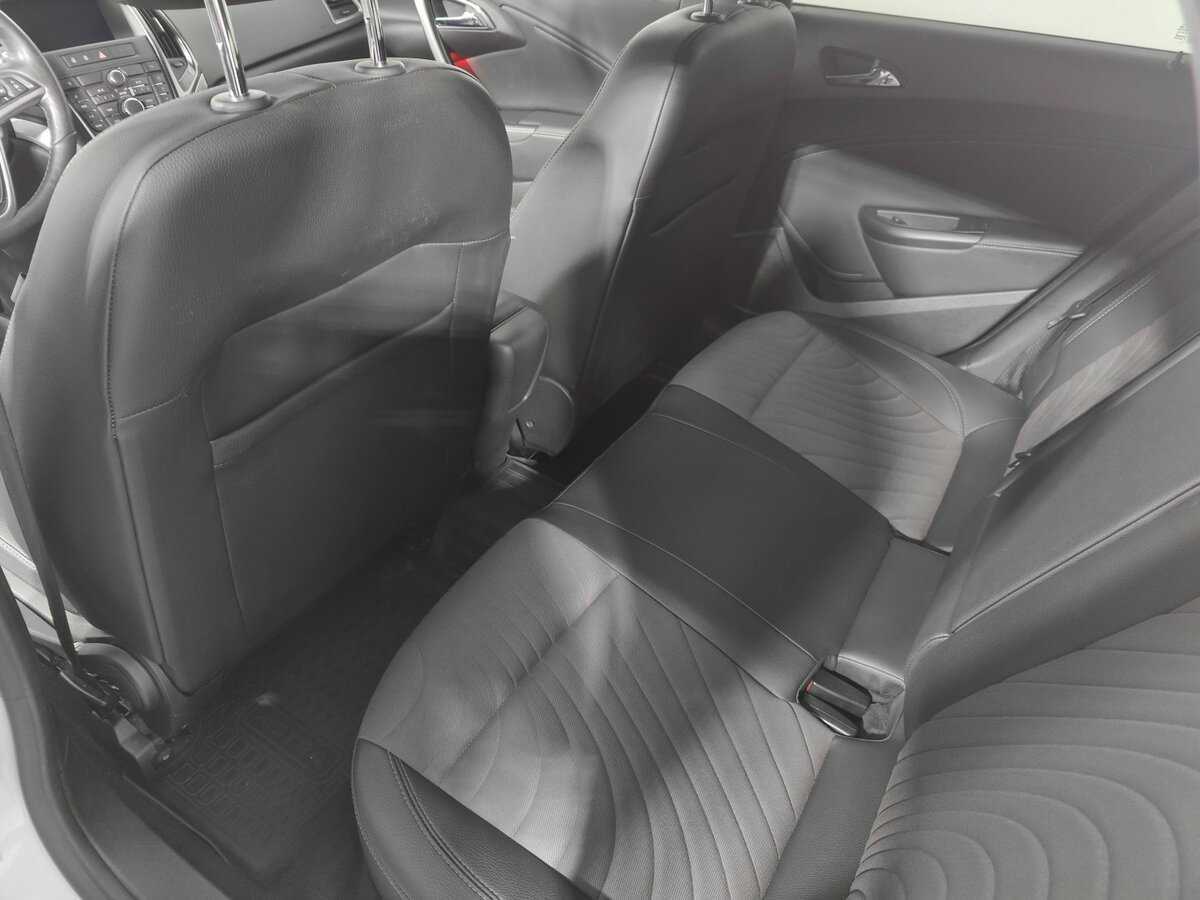 Opel Astra, 2014 Фото №14