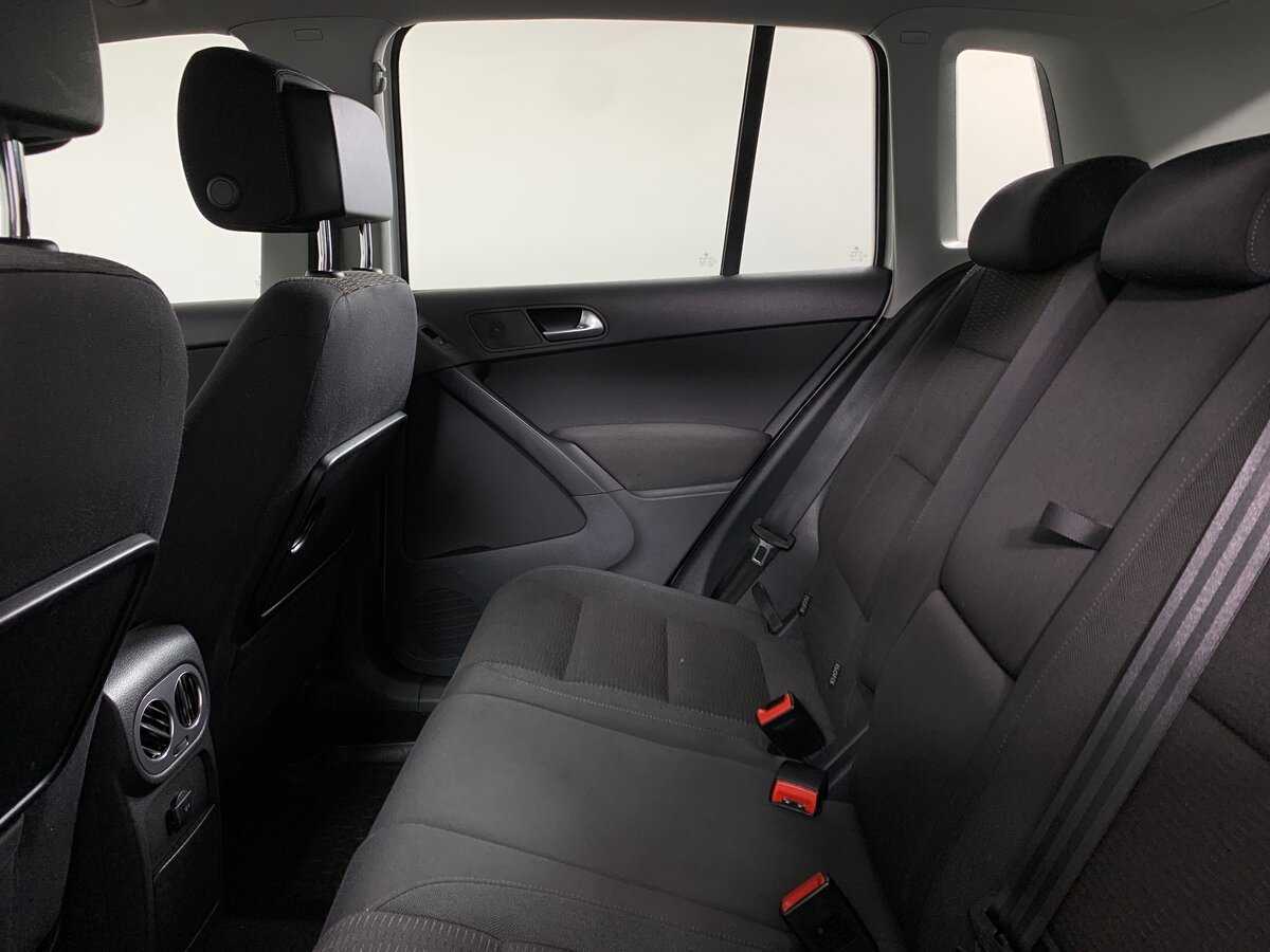 Volkswagen Tiguan, 2015 Фото №19