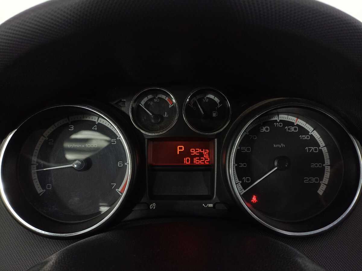 Peugeot 408, 2012 Фото №8