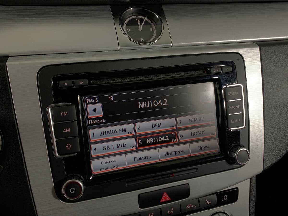 Volkswagen Passat CC, 2013 Фото №16