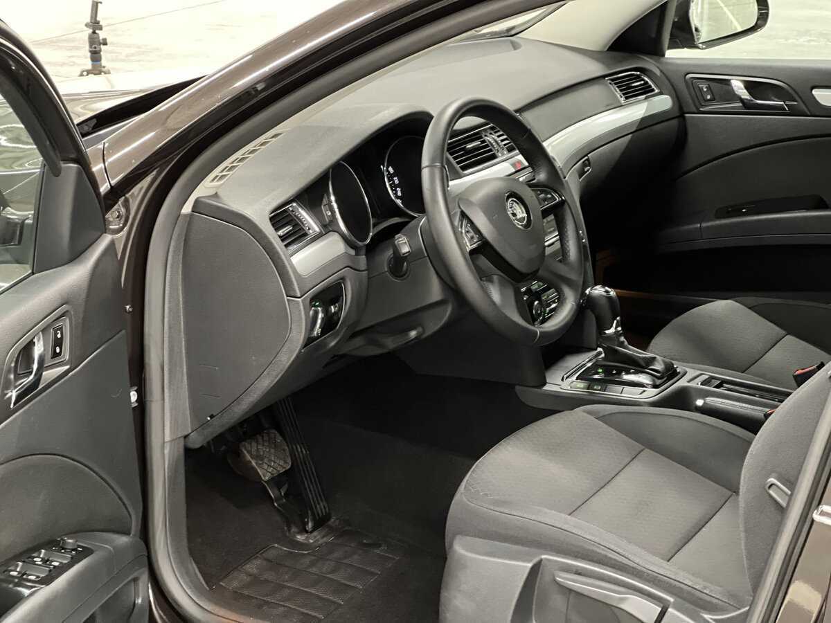 Skoda Superb DSG, 2013 Фото №16