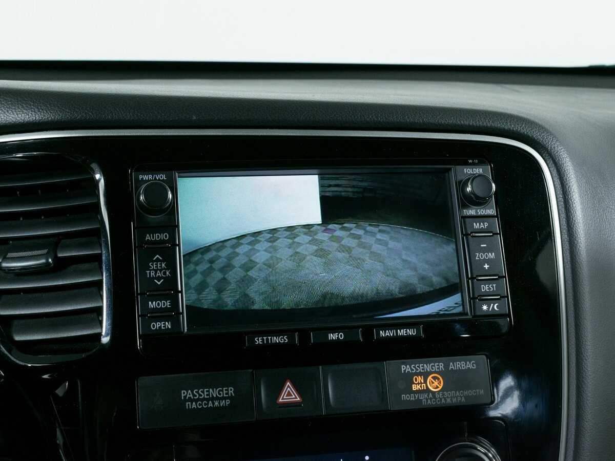 Mitsubishi Outlander, 2015 Фото №16