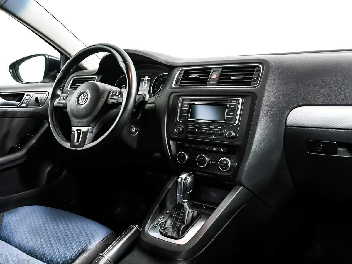 Volkswagen Jetta, 2013 Фото №9