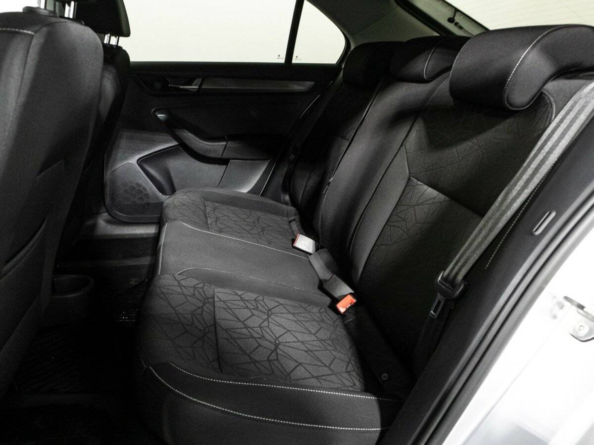 Skoda Rapid, 2018 Фото №10