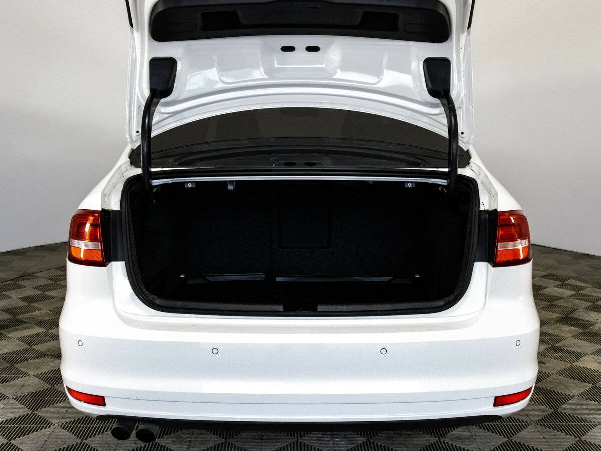 Volkswagen Jetta, 2015 Фото №17