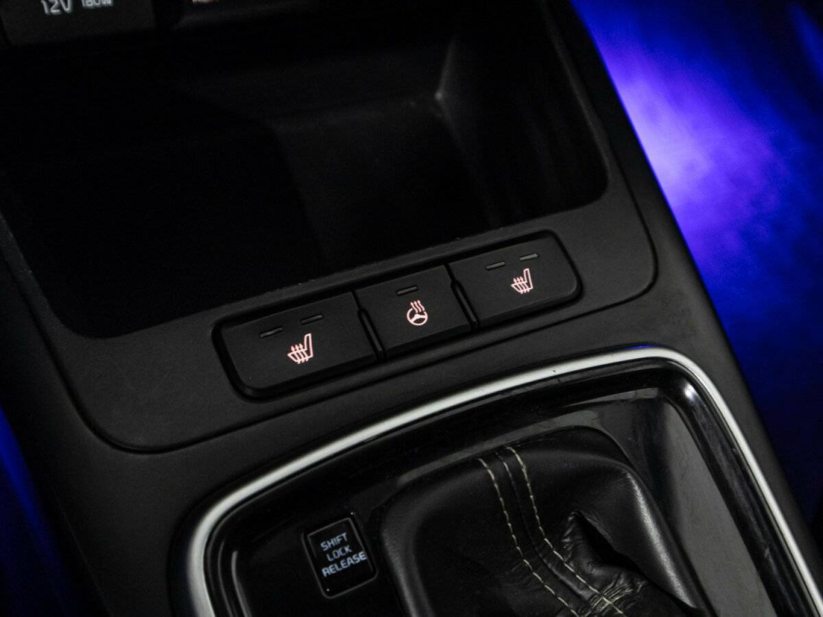 Kia Rio, 2019 Фото №17