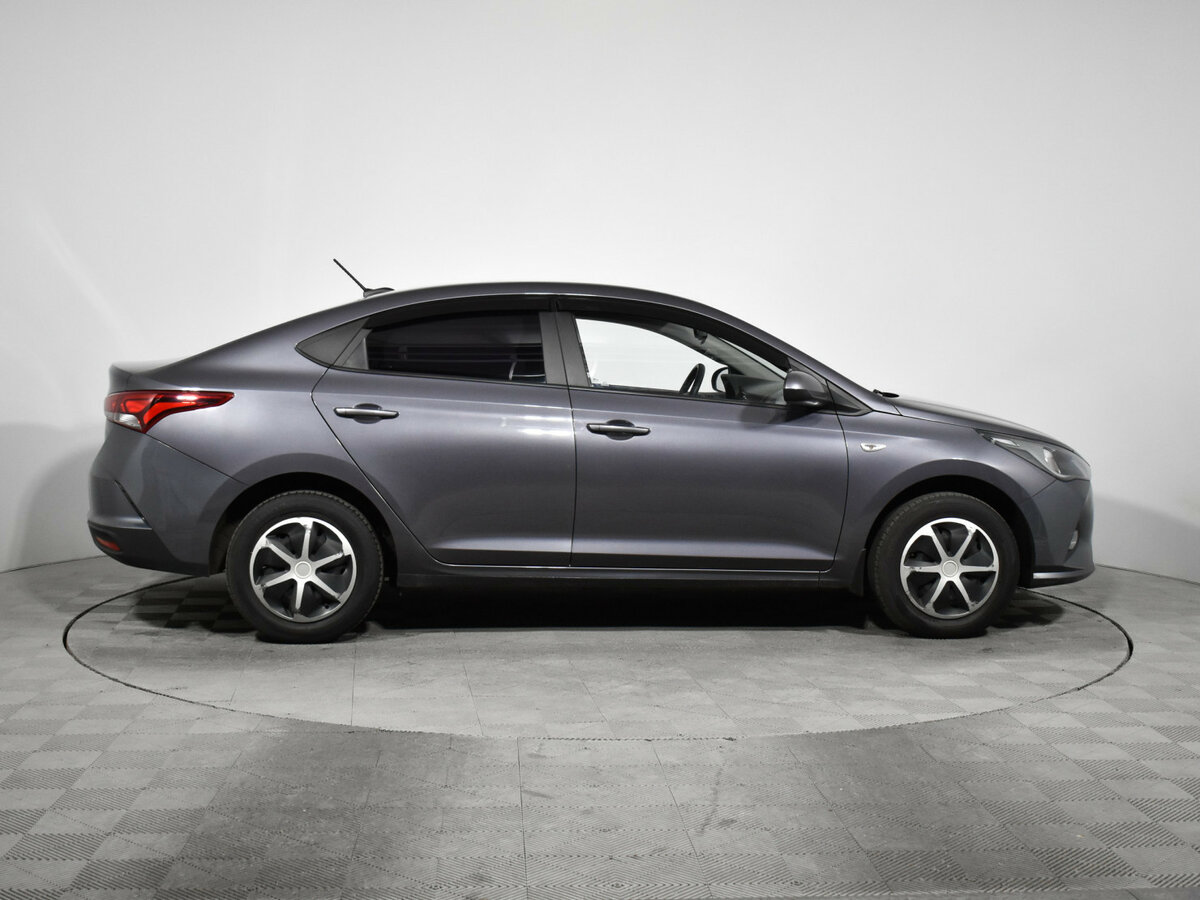 Hyundai Solaris II Рестайлинг, 2021 Фото №4